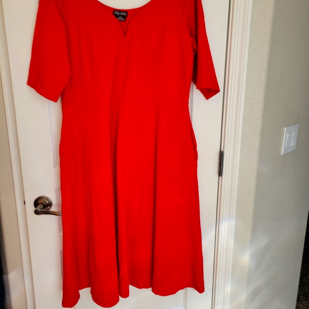 City City Cute Girl Elbow Sleeve Dress, size 16, Cherry